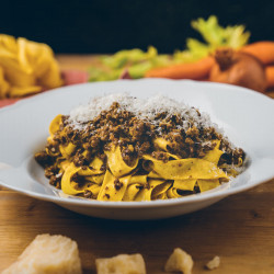 Pappardelle al ragù di ossobuco e Zafferano Leprotto