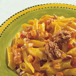 Garganelli Noci, Speck e Zafferano