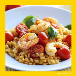 Insalata d’orzo con gamberi allo zafferano