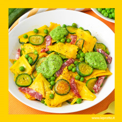 Maltagliati con piselli e salame