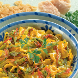 Farfalle con Fiori di Zucca allo Zafferano