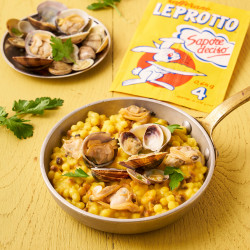 Fregola con arselle allo Zafferano Leprotto