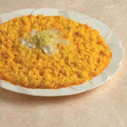 Risotto giallo al gorgonzola e porri