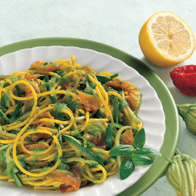 Spaghetti Zucchine, Avocado e Zafferano