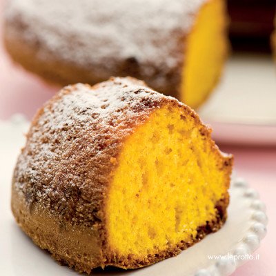 Ciambella classica allo zafferano