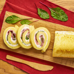 Rotolo di frittata allo Zafferano Leprotto Rotolo di frittata allo Zafferano Leprotto