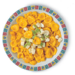Orecchiette con Mela e Cavolfiore allo Zafferano Orecchiette con Mela e Cavolfiore allo Zafferano