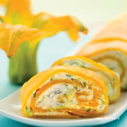 Crespelle allo zafferano con ricotta e zucchine Crespelle allo zafferano con ricotta e zucchine